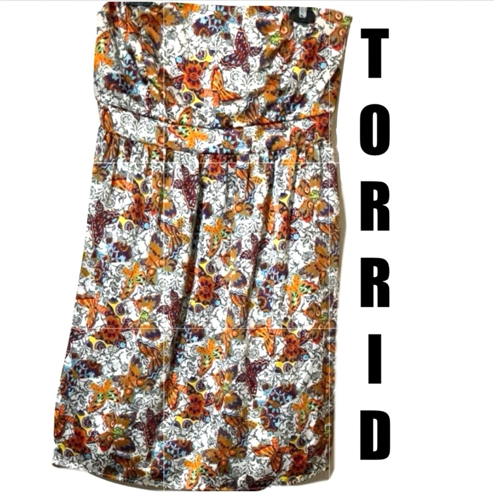 🦋TORRID Butterfly Wonder Strapless Dress🦋
